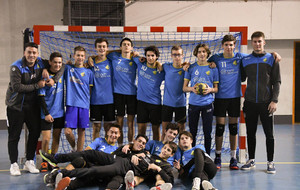 -18 ANS MASCULIN 1 AURA